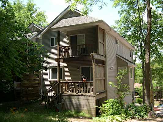 1554 Jones property